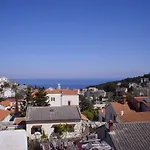 شقة Nives مالي لوشينغْ